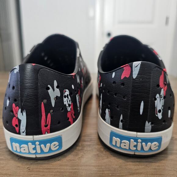 Native X Disney Minnie Mouse Sneakers Unisex M10 W12 Black Red Bows Slip On - Picture 7 of 10